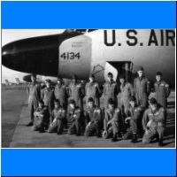 4134_crew_6990th_Dawg_Crew_Doty_AMS_Dec_1968.jpg